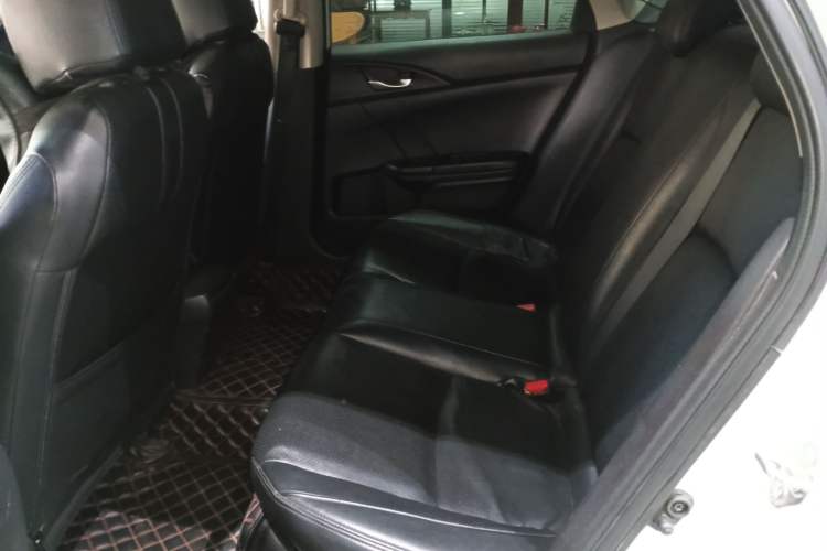 Used Honda Civic 2016 180TURBO CVT Comfort Version
