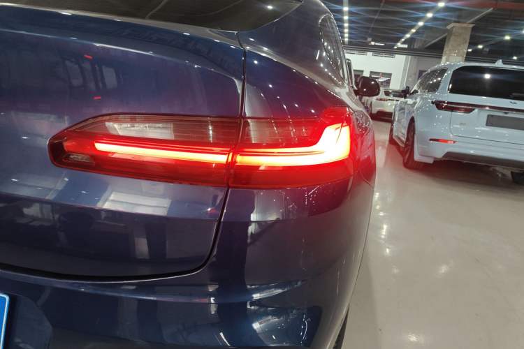 Used BMW X4 2019 xDrive25i M Sport Package