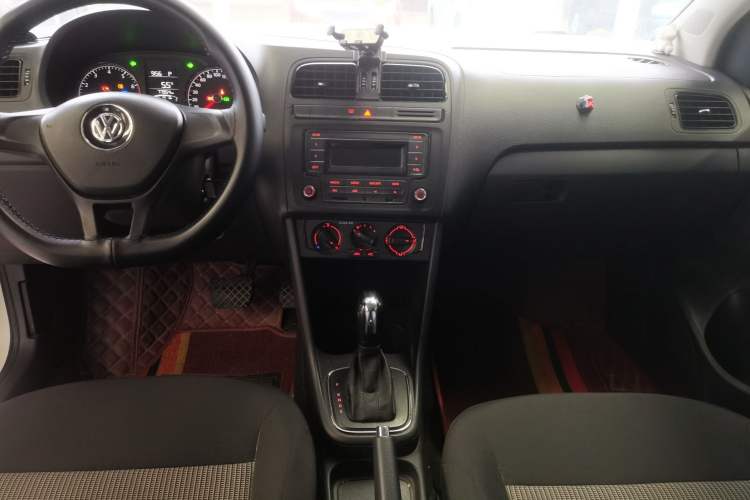 Used Volkswagen Polo 2016 1.4L Automatic Trendy Model
