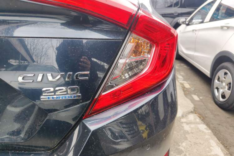 Used Honda Civic 2016 220TURBO CVT Prestige Edition