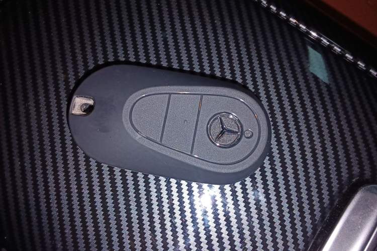 Used Mercedes-Benz GLC 2024 GLC 300 L 4MATIC Dynamic Edition 5-seater
