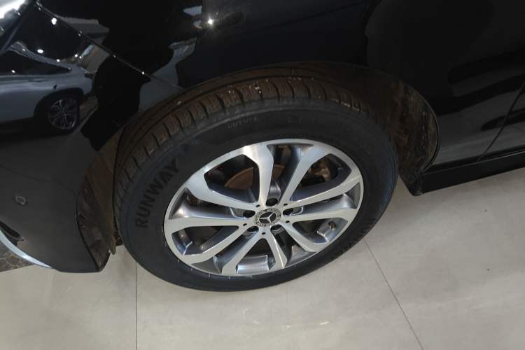 Used Mercedes-Benz GLE 2017 GLE 320 4MATIC Dynamic Model