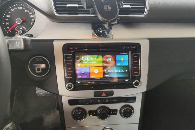 Used Volkswagen Magotan 2016 1.8TSI Smart Enjoyment Leading Model
