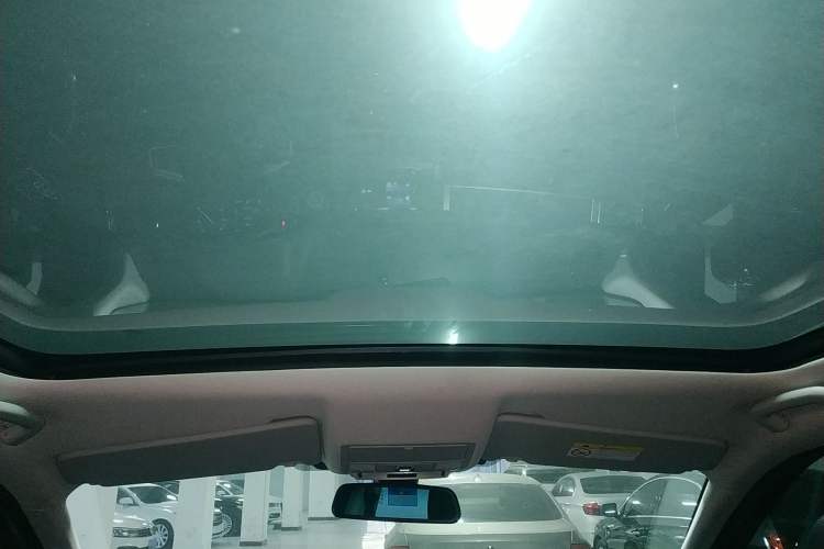 Used Land Rover Discovery Sport 2018 240 PS SE Version