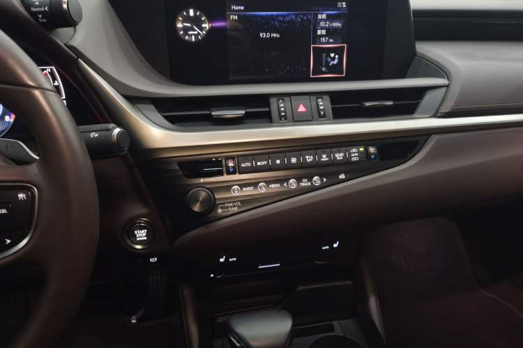 Used Lexus ES 2020 200 Excellence Edition
