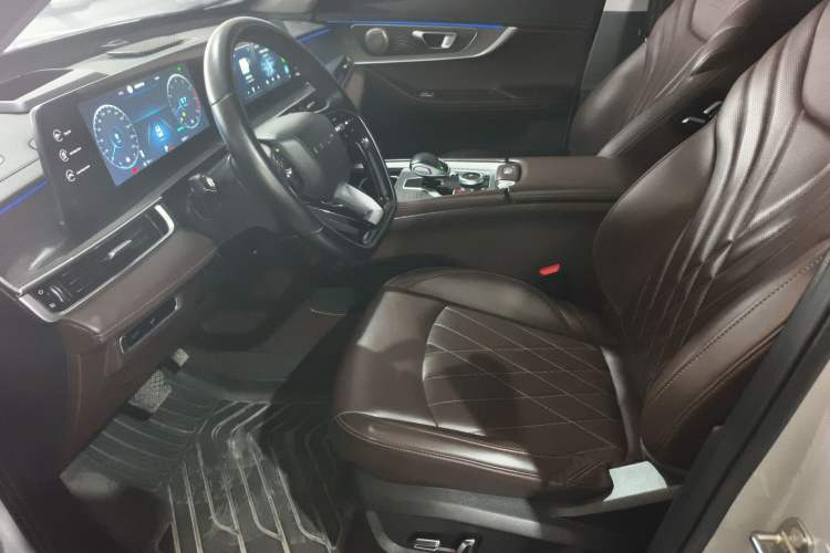 Used Chery Tiggo 8 PRO 2022 390T Two-Wheel Drive Vast Edition 5 Seats