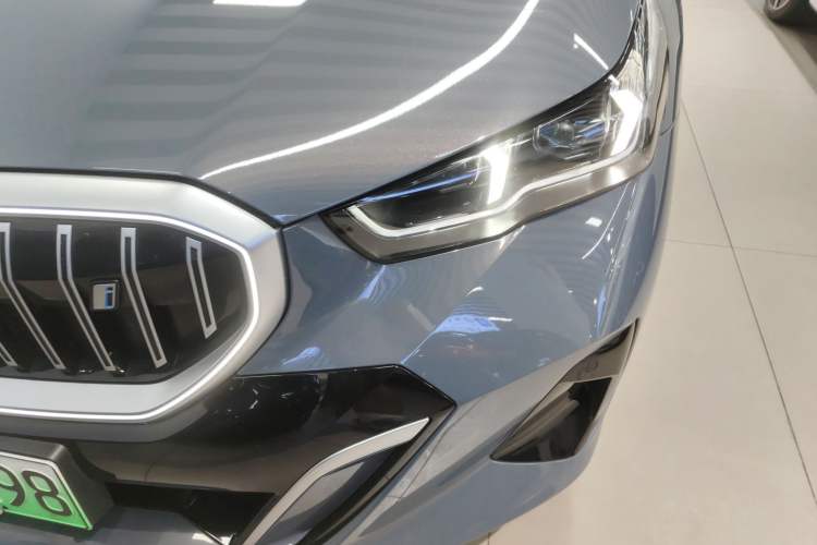 Used BMW i5 2024 eDrive 35L M Sport Package