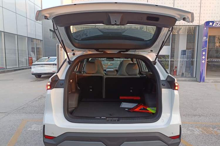 Used  L7 2025 EM-i 115km Long-Range Version
