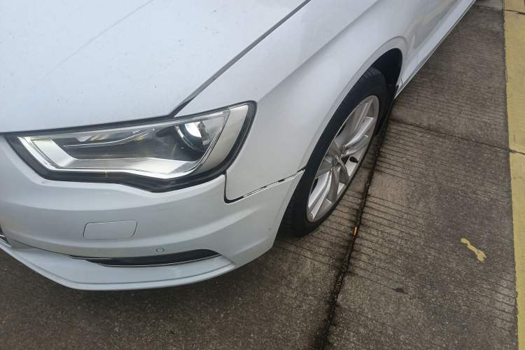 Used Audi A3 2014 Limousine 35 TFSI Automatic Comfort Model
