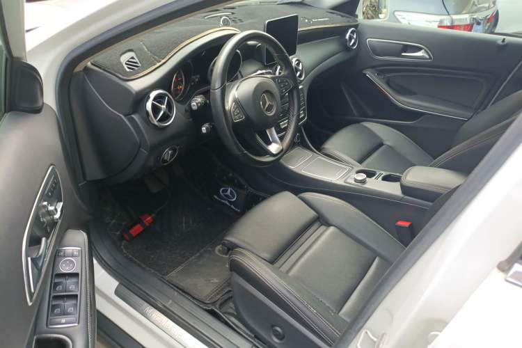 Used Mercedes-Benz GLA 2017 GLA 200 Sport Edition
