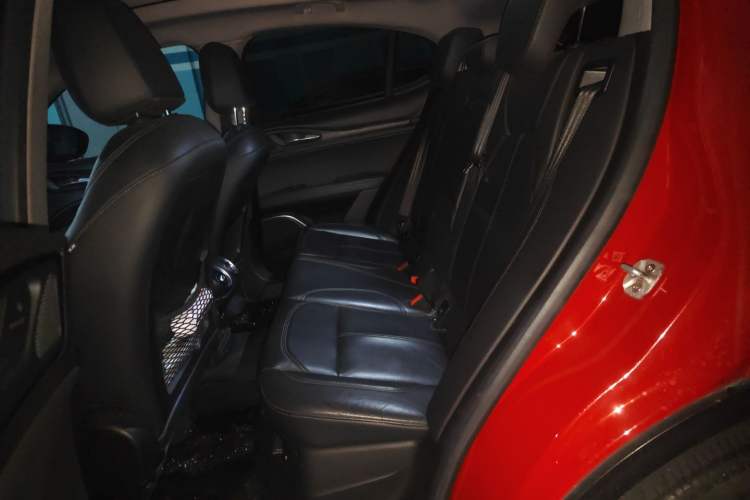 Used Alfa Romeo Stelvio 2017 2.0T 200HP Luxury Edition