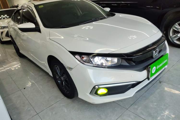 Used Honda Civic 2021 HATCHBACK 220TURBO CVT New Trendsetter
