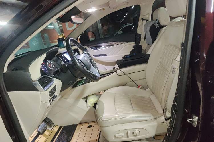 Used Buick Enclave 2020 28T All-Wheel Drive Avenir
