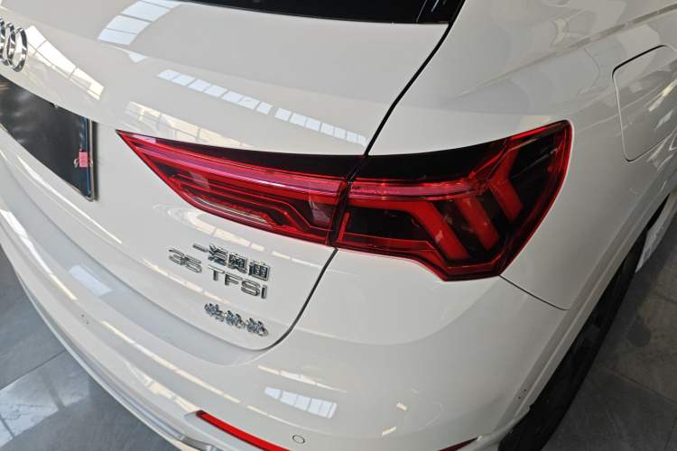 Used Audi Q3 2022 35 TFSI Fashion Dynamic Model