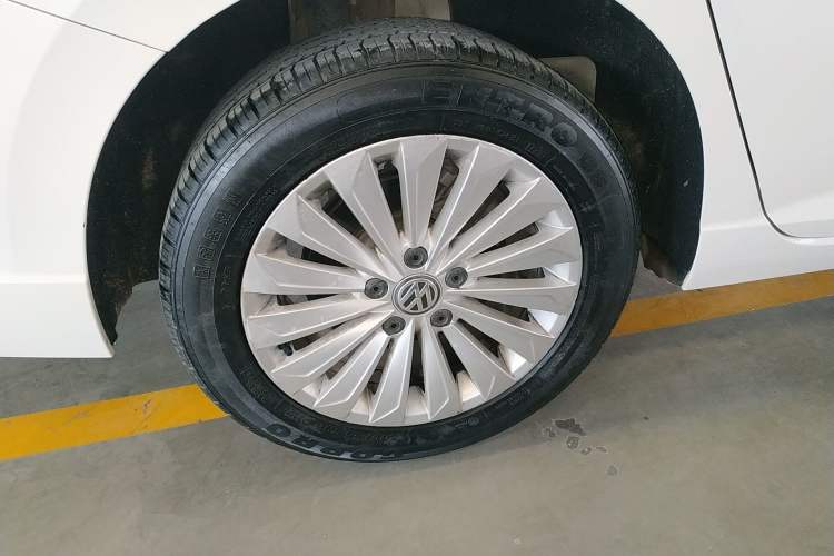 Used Volkswagen Lavida 2019 1.5L Automatic Comfort Edition China VI Standard