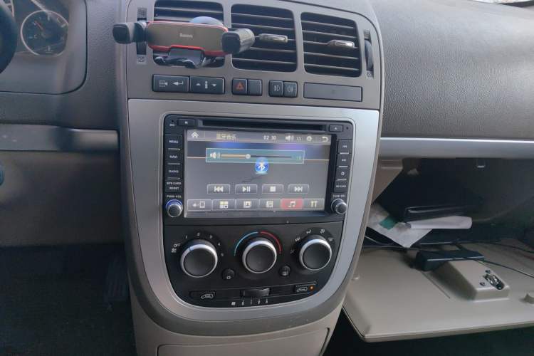 Used Buick GL8 2014 2.4L Classic Edition