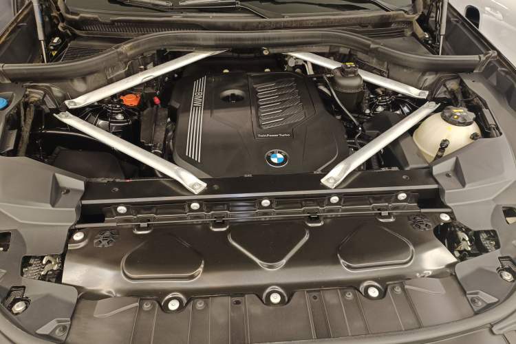 Used BMW X5 2019 xDrive40i M Sport Package
