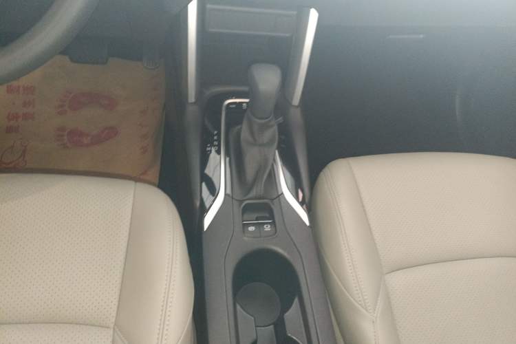 Used Toyota FRONTLANDER 2022 2.0L CVT Leading Edition
