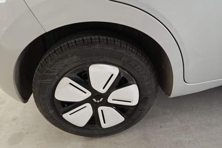 Used Wuling Hongguang MINIEV 2025 Four-Door Version Advanced Edition
