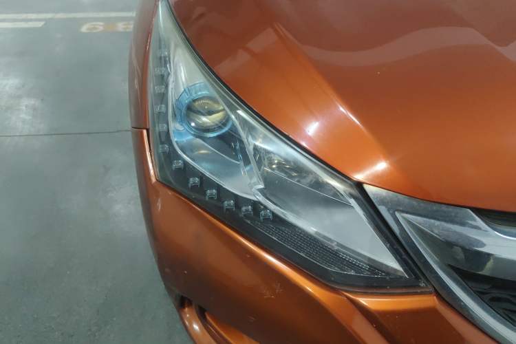 Used BYD Song 2016 Gaishi Edition 1.5TI Manual Haoya Model

