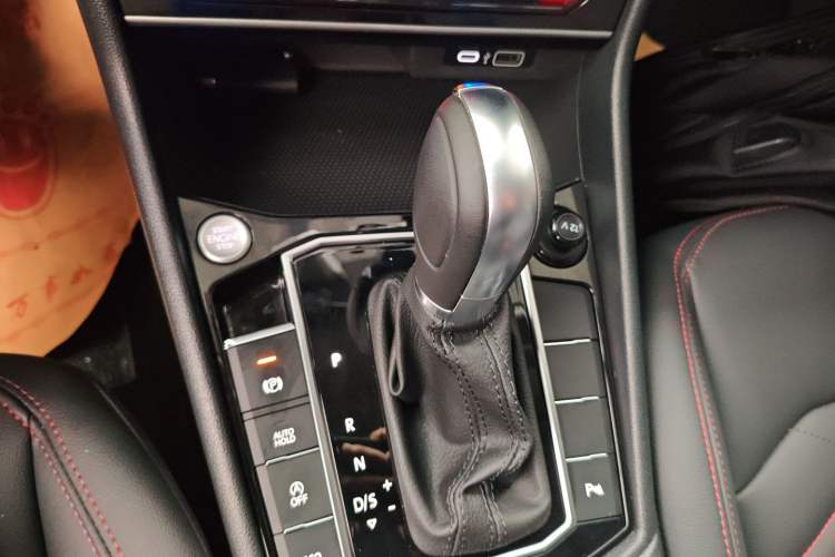 Used Volkswagen Lavida 2024 300TSI DSG Starry Sky Leading Edition
