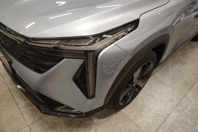 Used Geely Auto Emgrand X7 Sport 2024 1.5TD Prestige Edition
