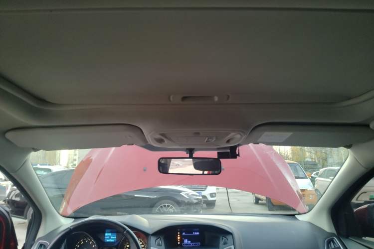 Used Ford Focus 2012 Hatchback 1.6L Automatic Fashion Edition
