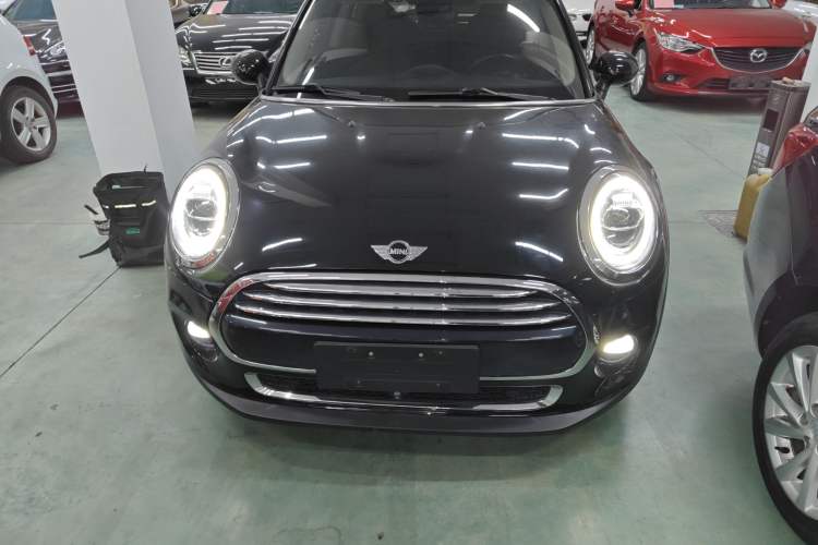 Used  MINI 2016 1.5T COOPER
