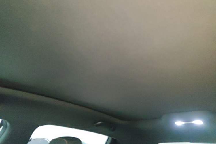 Used Changan UNI-T 2022 1.5T Prestige Version
