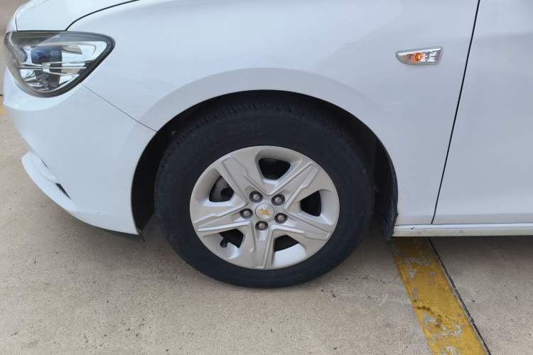 Used Chevrolet Cavalier 2018 320 Manual Enjoyment Edition
