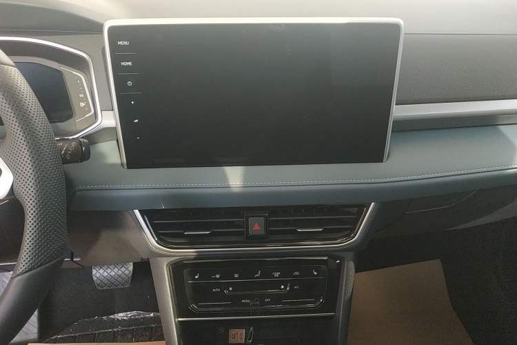 Used Volkswagen Tharu 2024 300TSI Two-Wheel-Drive Moon Luxury Edition