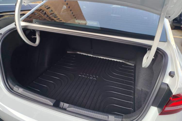 Used Volkswagen Lavida 2024 300TSI DSG Starry Sky Leading Edition
