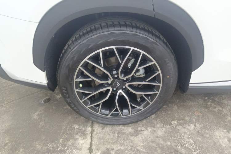 Used Cowin Kunlun 2024 Kunlun iHD 150km Skyline Executive Edition
