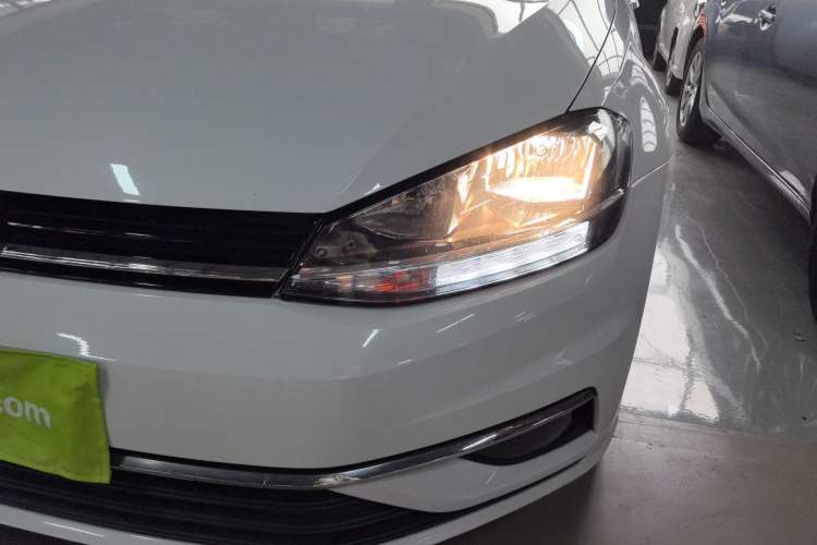 Used Volkswagen Golf 2020 280TSI DSG Comfort Version
