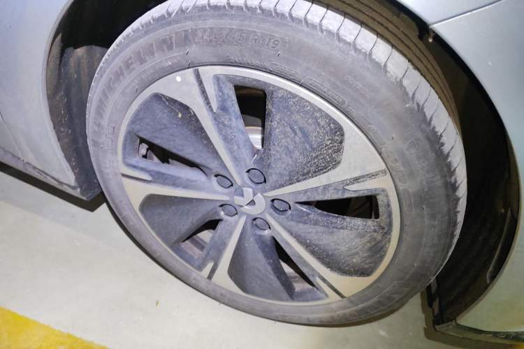 Used Nio ET5T 2023 75 kWh Touring