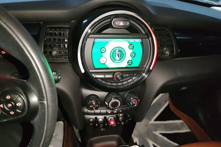 Used  MINI 2018 1.5T ONE PLUS Five-Door Edition
