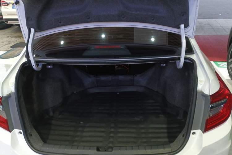 Used Honda Crider 2016 1.8L CVT Leading Edition
