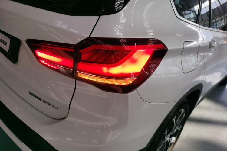 Used BMW X1 2021 Restyled sDrive25Li Leading Edition
