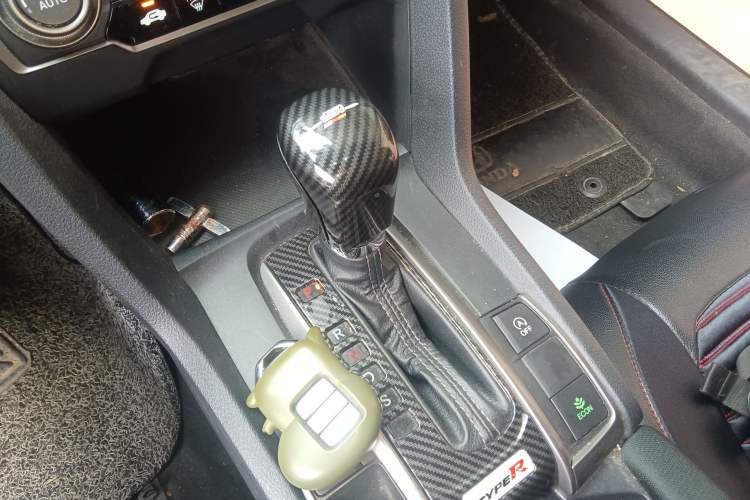 Used Honda Civic 2021 HATCHBACK 220TURBO CVT Trendy Cool Edition
