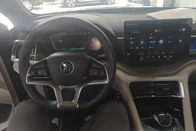 Used BYD Song PLUS New Energy 2021 EV Flagship Model
