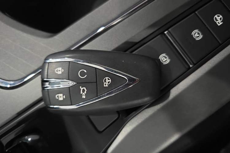 Used Changan X5 PLUS 2024 1.5T DCT ZhiZun Version