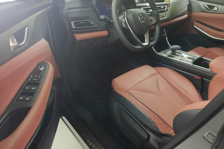 Used Changan CS75 2024 Enjoy Edition 1.5T DCT Luxury Model
