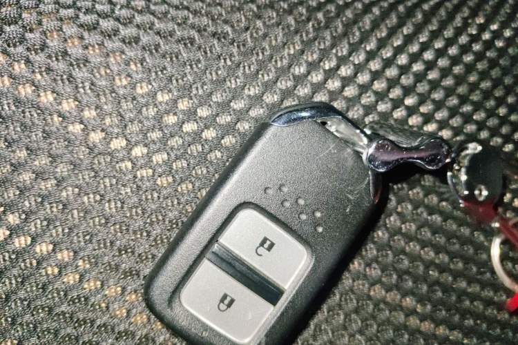 Used Honda XR-V 2017 1.8L EXi CVT Comfort Version