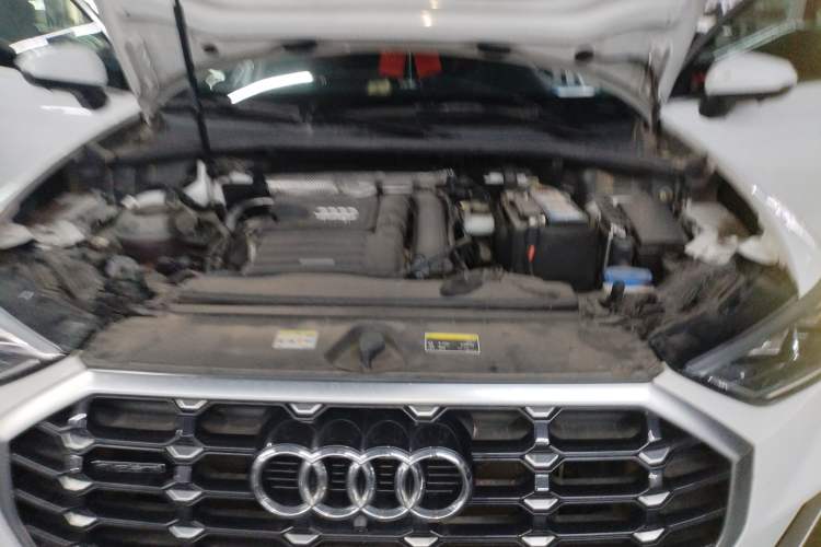 Used Audi Q3 2022 35 TFSI Progressive Dynamic Edition
