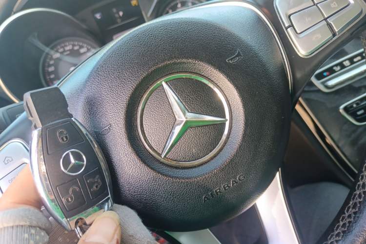 Used Mercedes-Benz C-Class 2017 Facelift C 200 L Sport Edition
