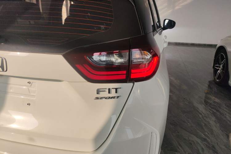 Used Honda Fit 2021 1.5L CVT Trendy Run Pro Edition
