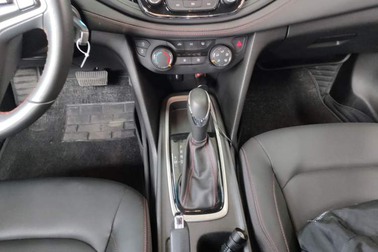 Used Chevrolet Monza 2020 Light Hybrid RS 330T Automatic Comfort Edition
