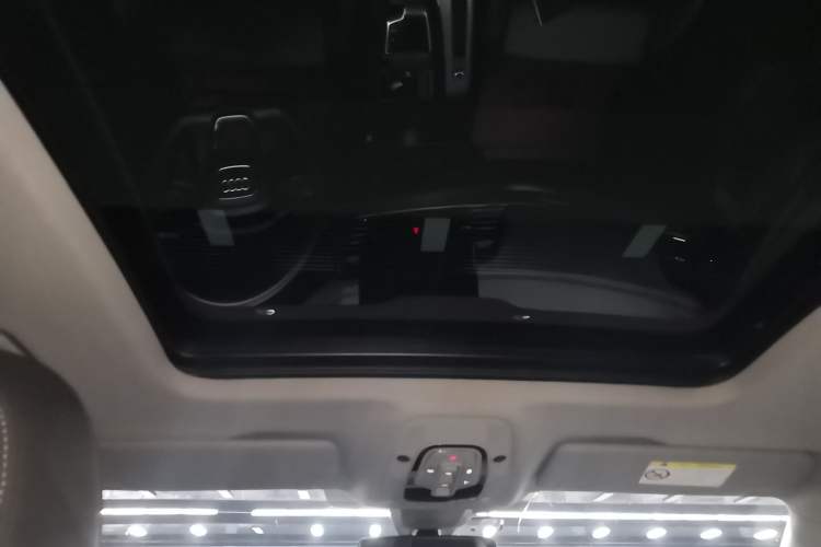 Used Audi Q5L 2022 40T Fashionable and Dynamic Model