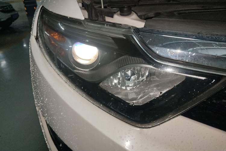 Used Soueast DX7 2015 1.5T Automatic Prestige Model
