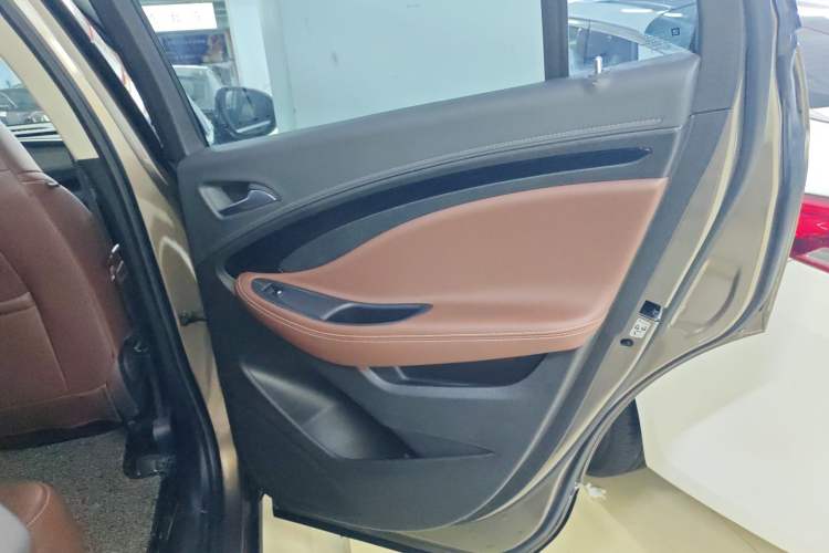 Used Buick Envision 2019 28T Four-Wheel Drive Elite Version China VI Standard
